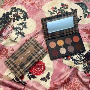 BRAND NEW ESTATE EYESHADOW PALETTE FEATURING 8 SHADES IN - FALL EDIT